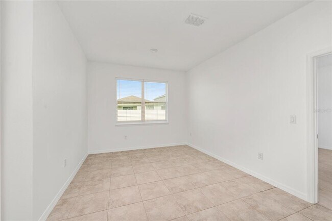 Building Photo - 6175 SW 74th Ct