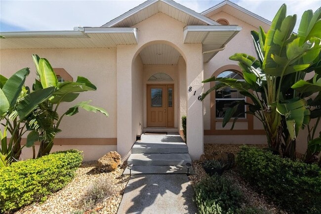 Building Photo - 816 Golf Island Dr
