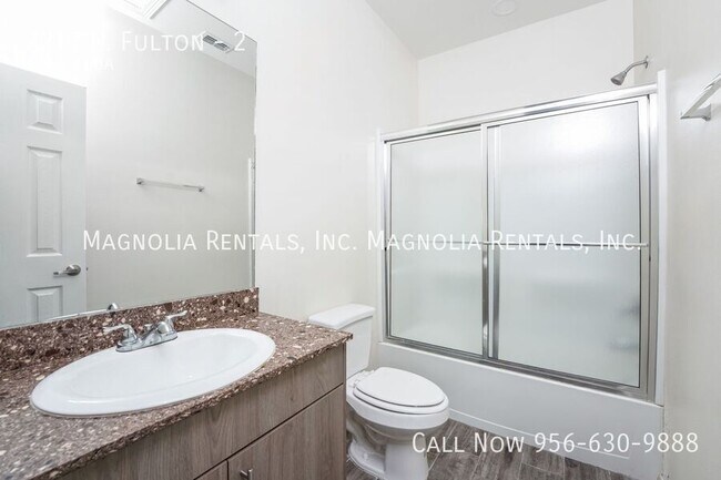 Building Photo - 2217 N. Fulton-2