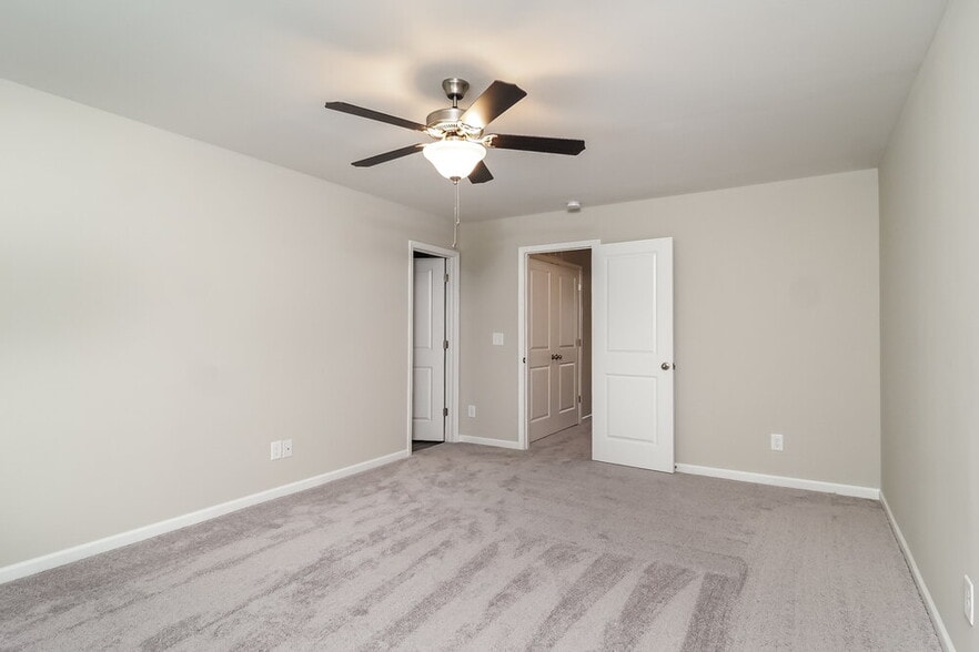 Building Photo - 332 Stone Arbor Wy