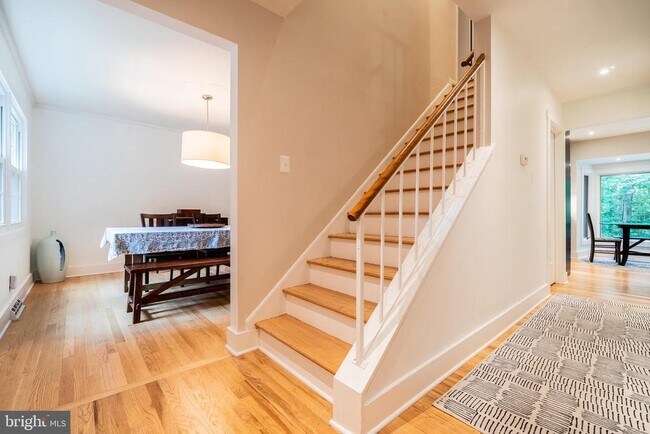 Building Photo - 2503 Fowlers Ln