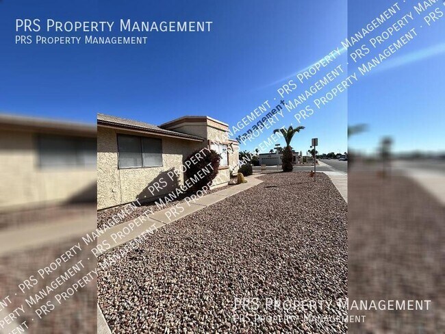 Building Photo - 2120 N Yucca Ct