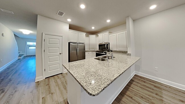 Building Photo - 74 Sandhill Pines Dr