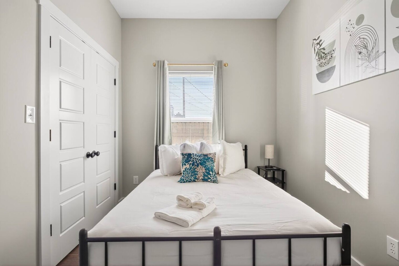 Building Photo - 518 Prospect St