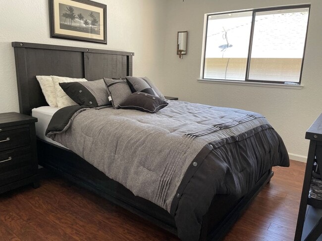 Building Photo - 3 bedroom, 2 bath remodeled home in Lake Wildwood, Penn Valley, CA 95946