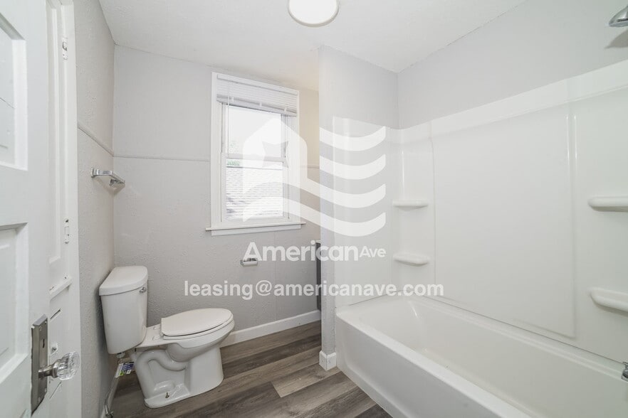 Building Photo - 2716 N Peoria Ave