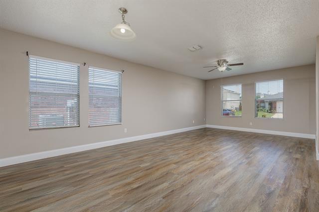 Building Photo - 2228 Bradford Pear Dr