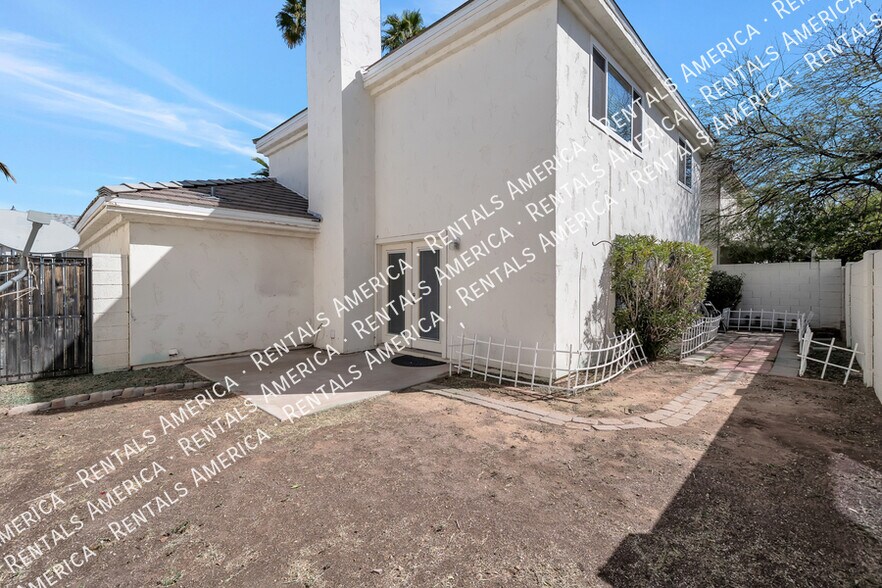 Building Photo - 3435 W Frankfurt Dr