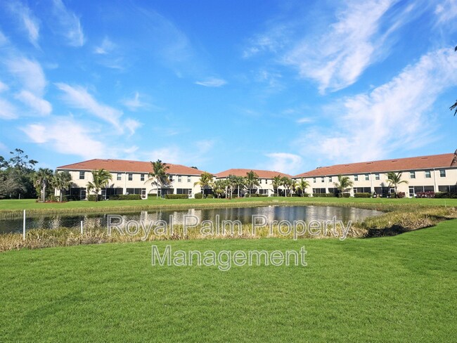 Building Photo - 8895 Via Isola Court