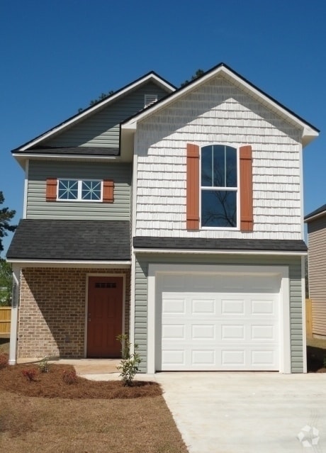 Building Photo - Stylish 3BR/2.5BA Two-Story Home with Fenc...
