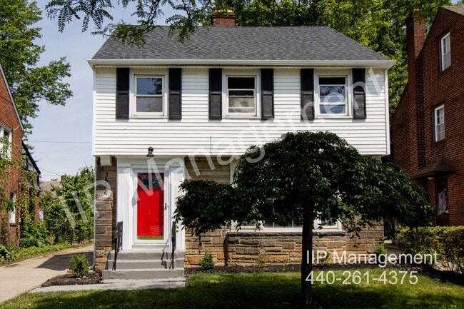 Primary Photo - 3549 Grosvenor Rd