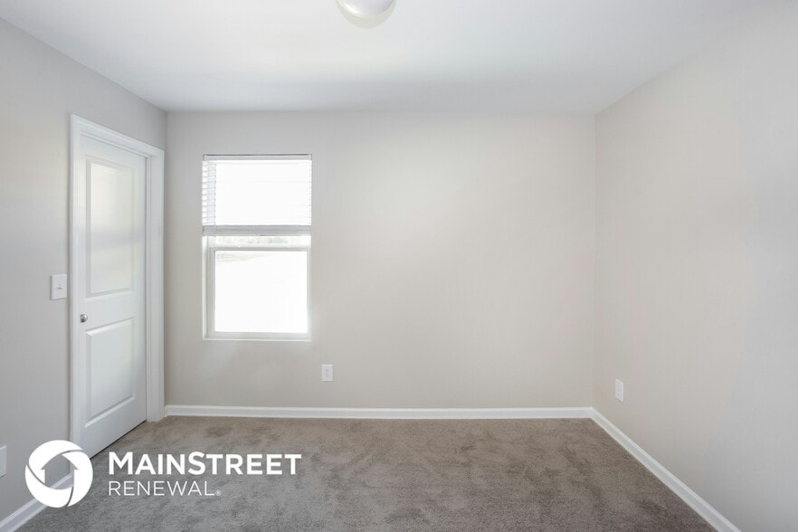 Building Photo - 13026 Hill Pine Rd