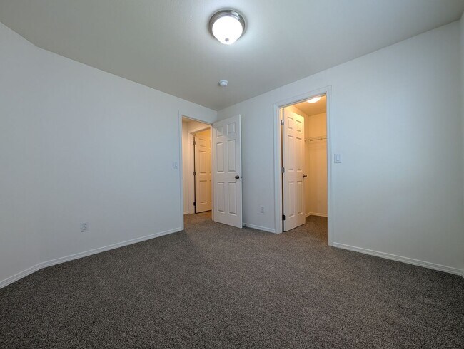 Building Photo - Nice 3-Bedroom, 2-Bath Home In The Thurston Area Of Springfield!