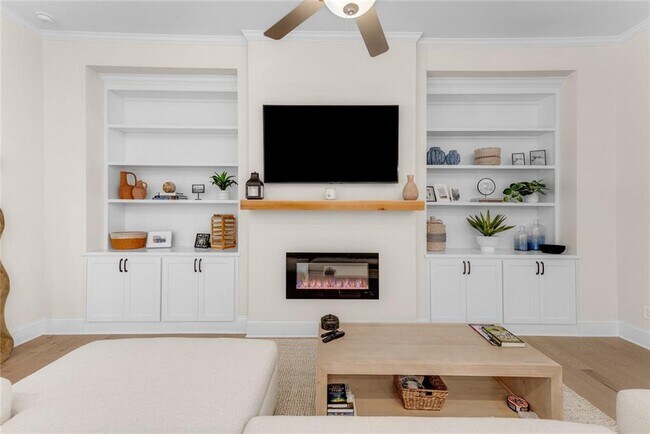 Building Photo - 746 Stickley Oak Way