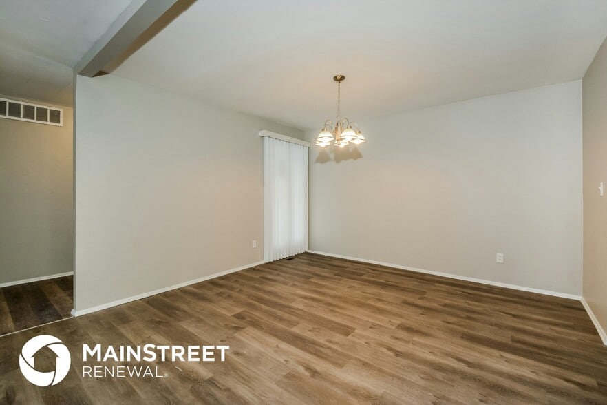 Building Photo - 3070 Newgate Dr