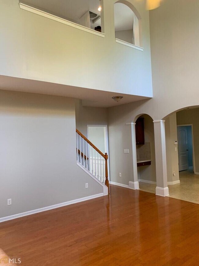 Building Photo - 1508 Bramlett Hill Dr SE