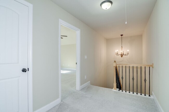 Building Photo - Updated Home in Heart of Evans