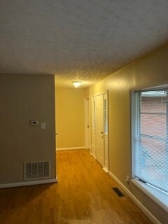 Building Photo - 629 Forest Lake Dr N