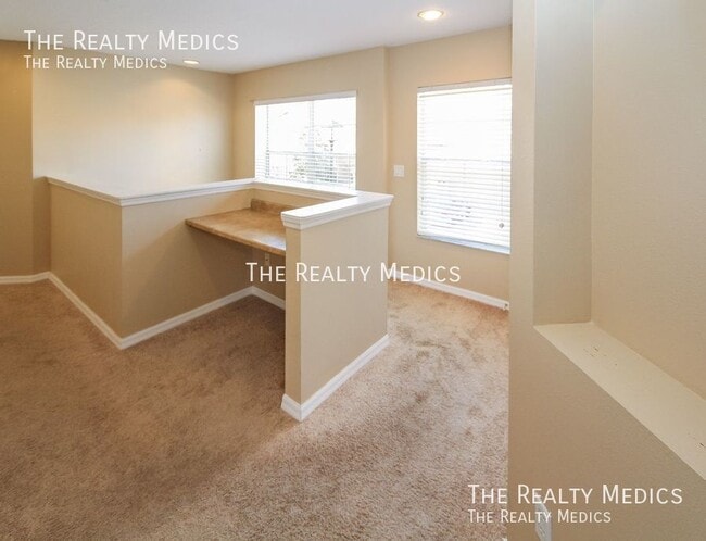 Building Photo - 5154 Fiorella Ln