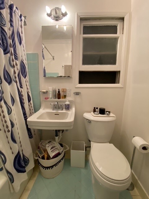 Building Photo - 4024-4028 Los Feliz Blvd