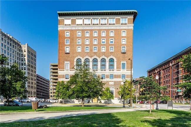 Unit is 1st 2 large windows on left - 350 N Meridian St