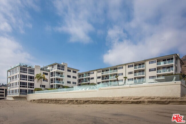 Building Photo - 22548 Pacific Coast Hwy