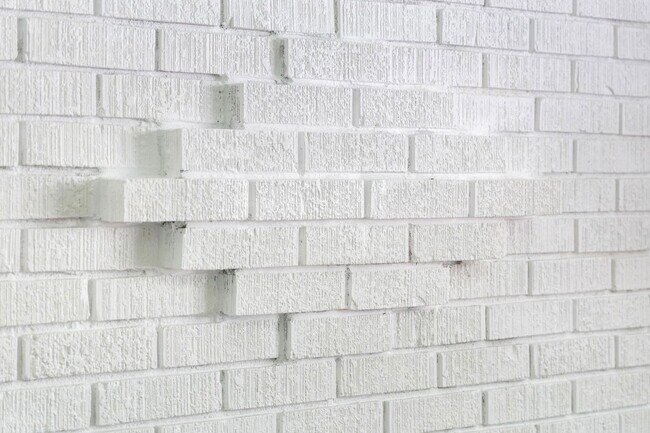 Building Photo - 7742 Holiday Hills Cir