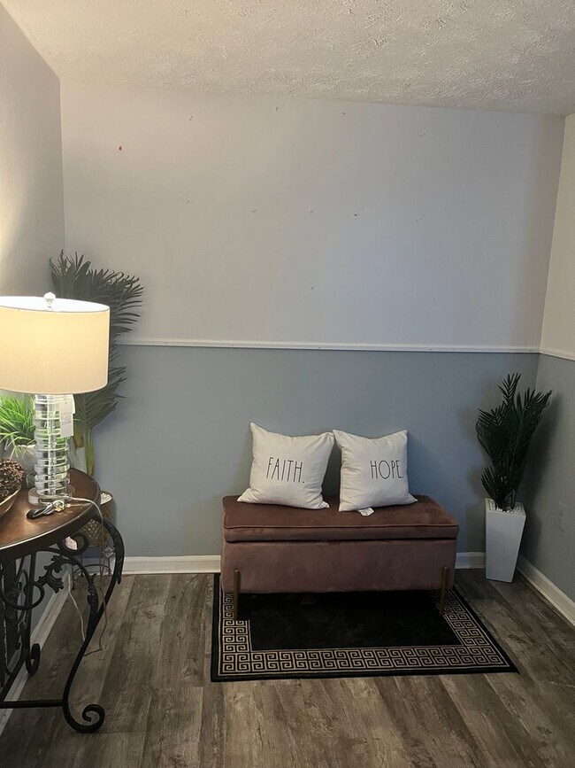 Building Photo - Charming 2BR House in Burtonsville