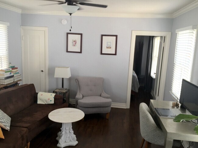 Building Photo - 9060 Carson St