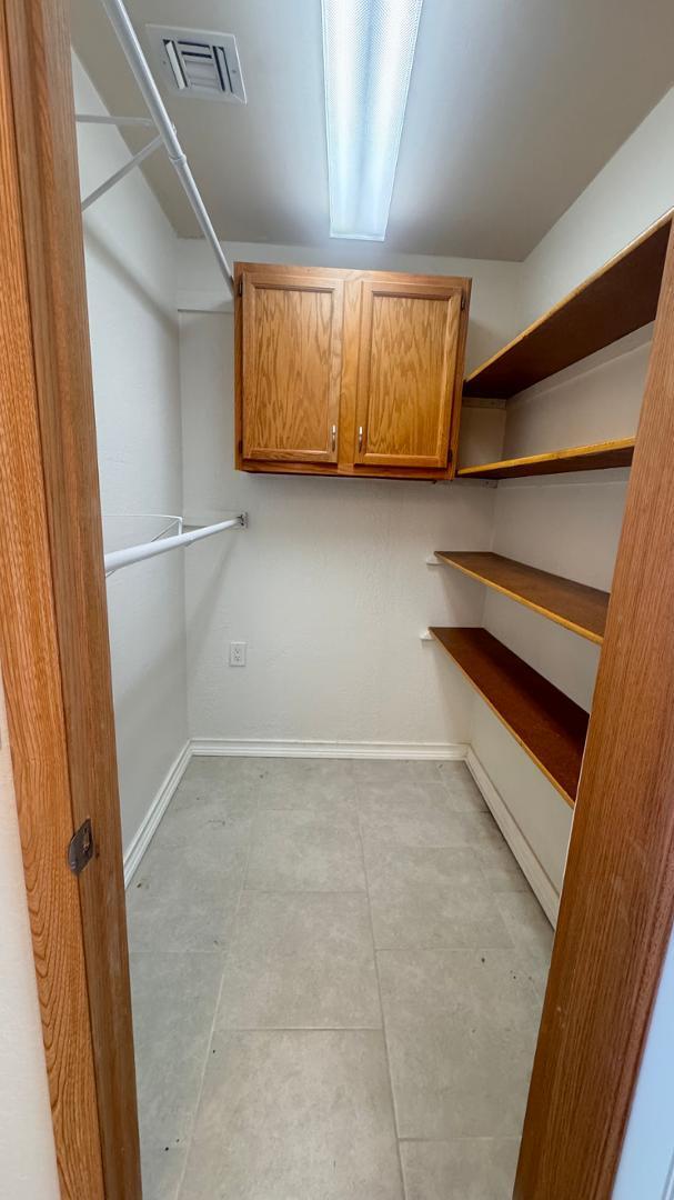 Building Photo - 15028 N 48th Way