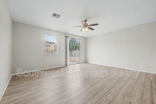 Building Photo - 45556 W Tucker Rd