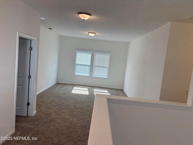 Building Photo - 38 Enchanted Shr Wy