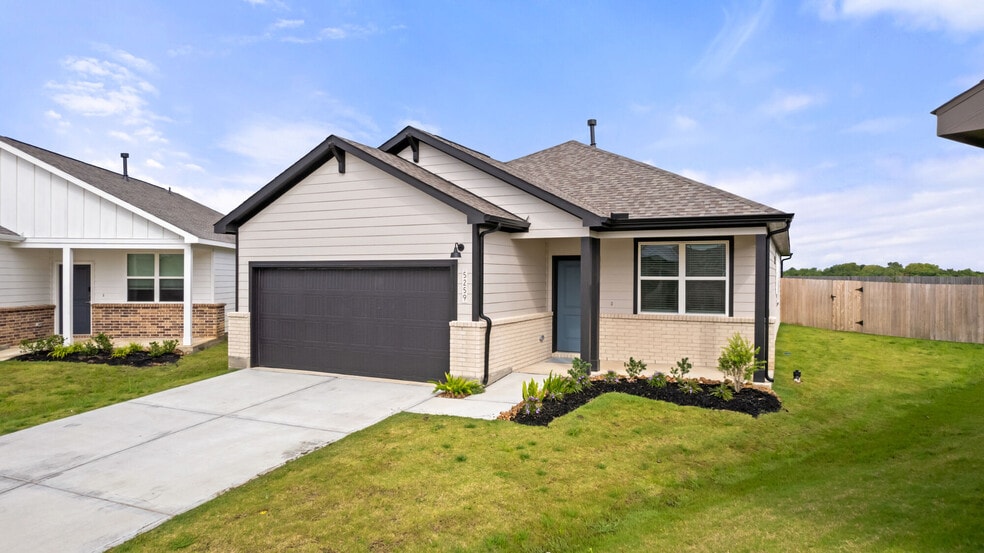 Primary Photo - Sycamore Heights