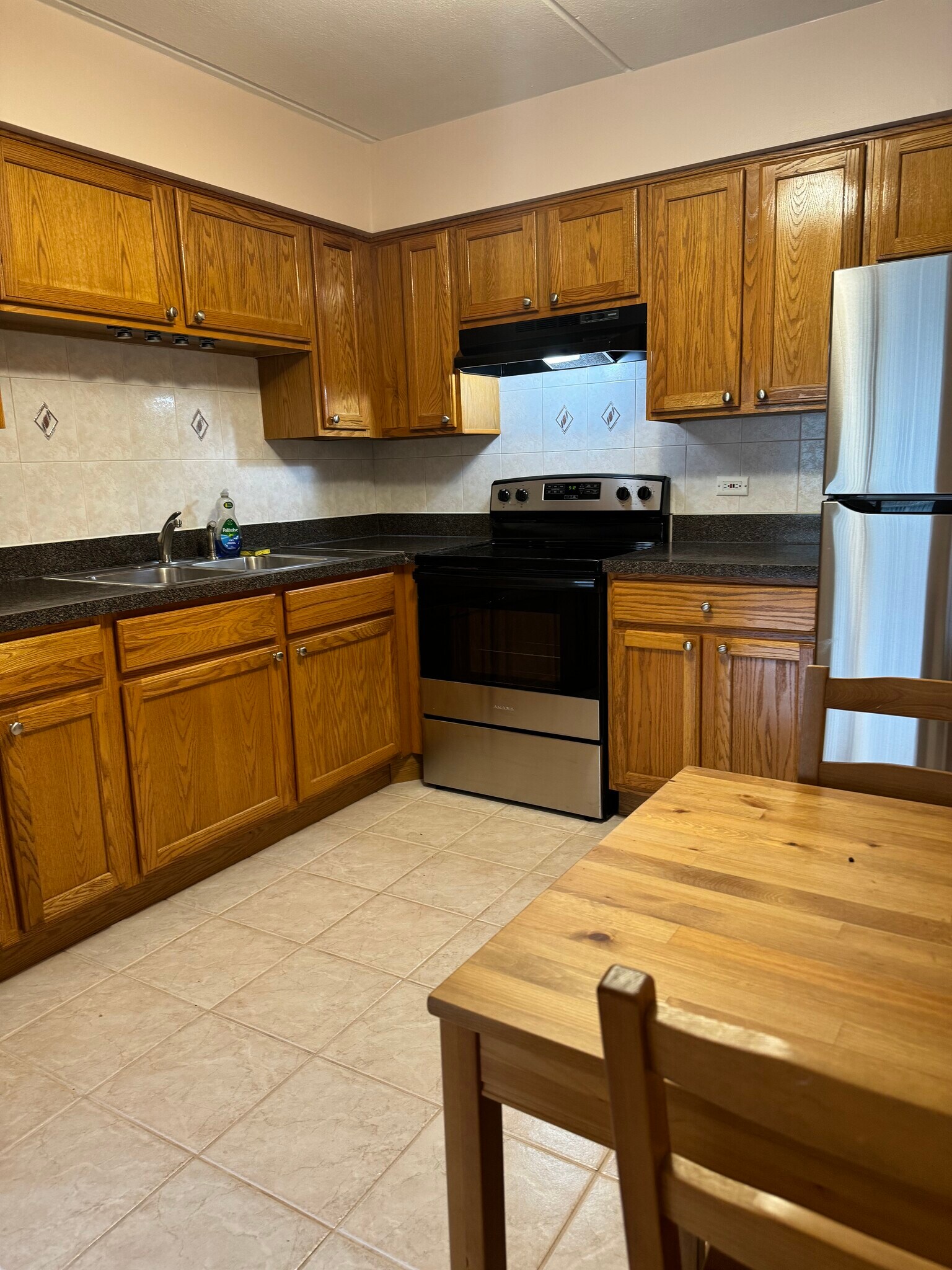 Building Photo - 9907 W 58th St