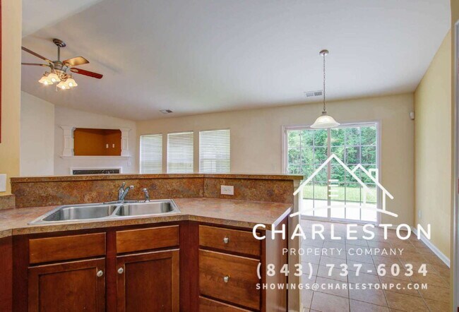 Building Photo - 9612 Oldbury Rd