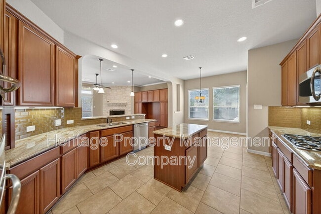 Building Photo - 226 Hamburg Ave