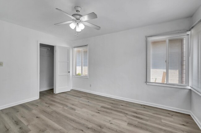 Building Photo - 4968 Baltimore Dr