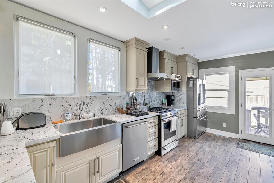 Building Photo - 1815 Ward St