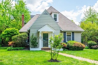 Building Photo - 4350 River Rd NW