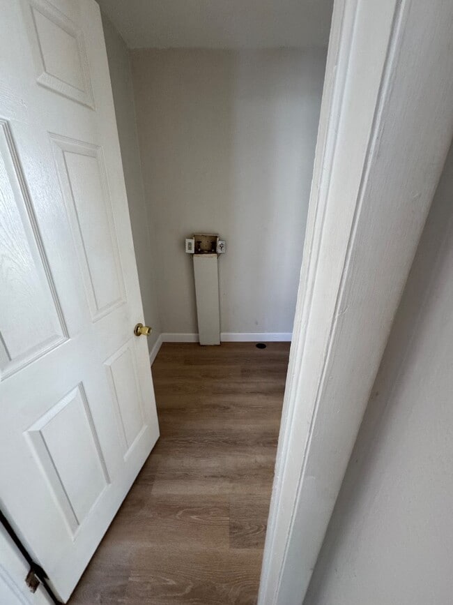 Building Photo - Nth 14 St