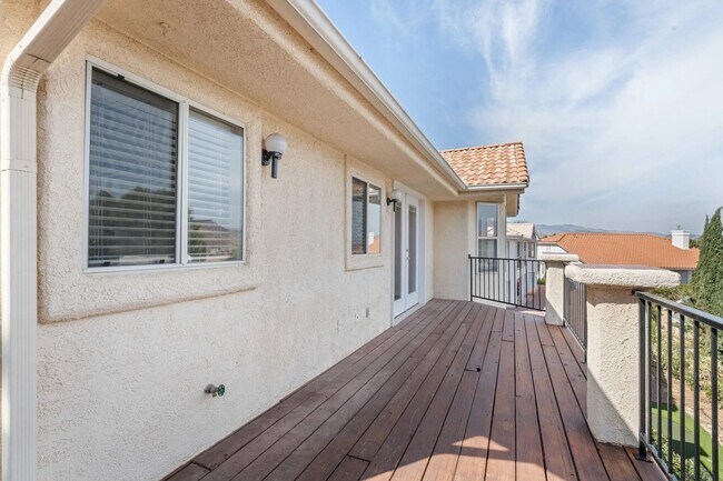 Building Photo - 4 Bedroom Retreat Overlooking Snow Canyon ...