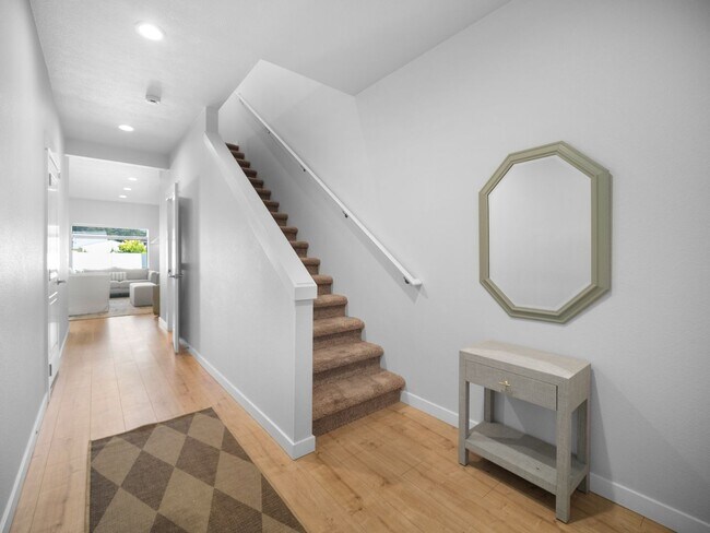 Building Photo - 3-Bedroom Home with Private Garage and Fen...
