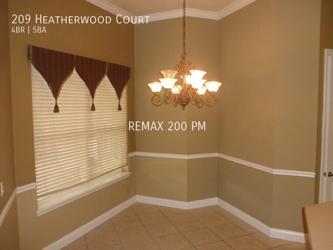 Building Photo - 209 Heatherwood Ct
