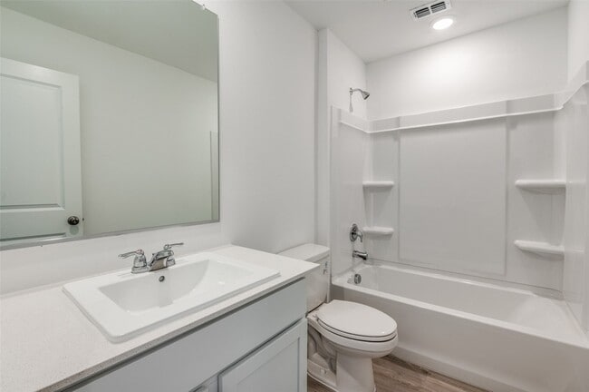 Building Photo - 6224 Sandpiper Ln