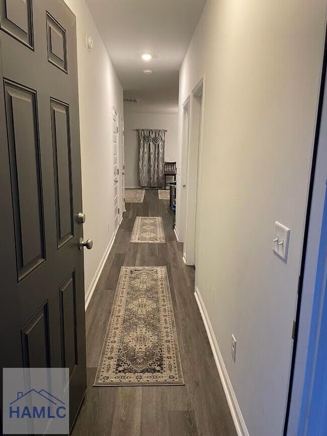 Building Photo - 2722 Arnall Dr