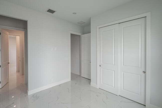 Building Photo - 12468 Nautilus Cir
