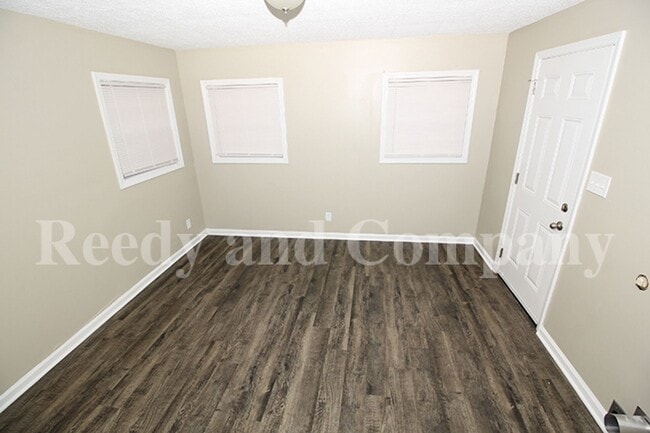 Building Photo - 4123 Rhodes Ave