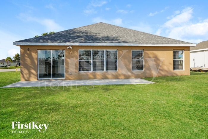 Building Photo - 25453 Bandito Ct