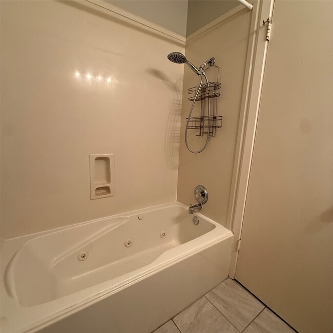 Building Photo - 509 Avondale Ln