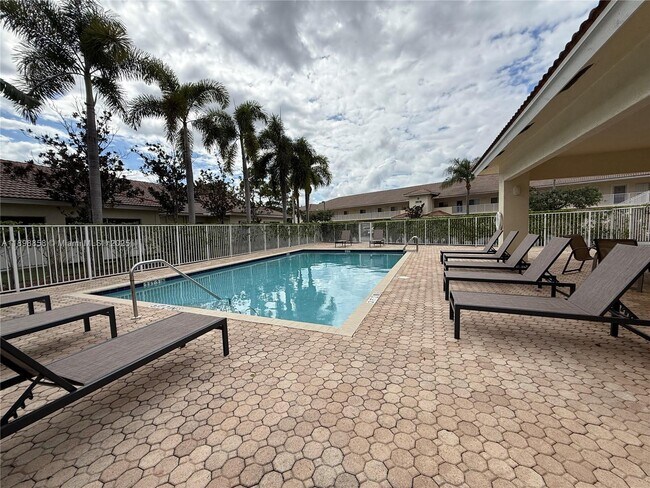 Building Photo - 3452 Cypress Trail